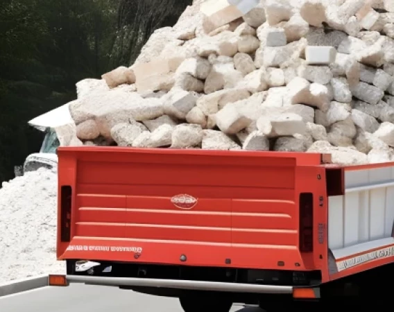 Enlèvement de Gravats Professionnel à Périgueux par Couvreur 24
Description : Couvreur 24 assure l'enlèvement efficace des gravats à Périgueux, offrant une solution professionnelle pour un chantier propre et sécurisé.